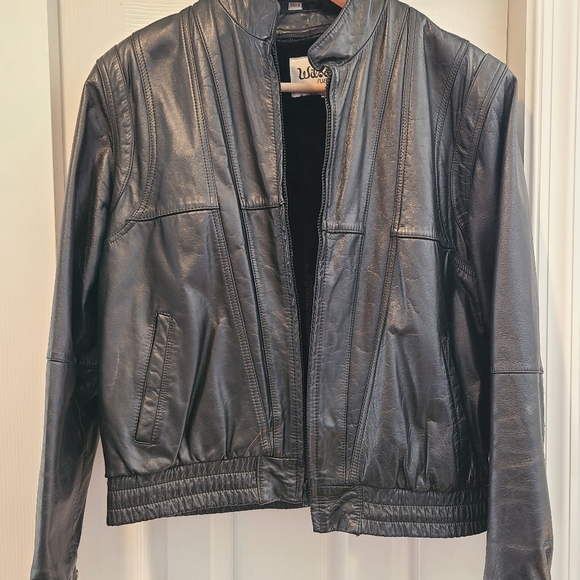 Wilson Black Leather Jacket Size 42 - Picture 4 of 4